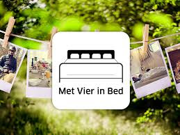 met vier in bed