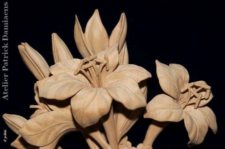 Gesculpteerde Bloemen, Grinling Gibbons stijl 